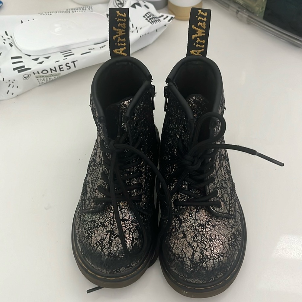 Dr martens size 8 toddler